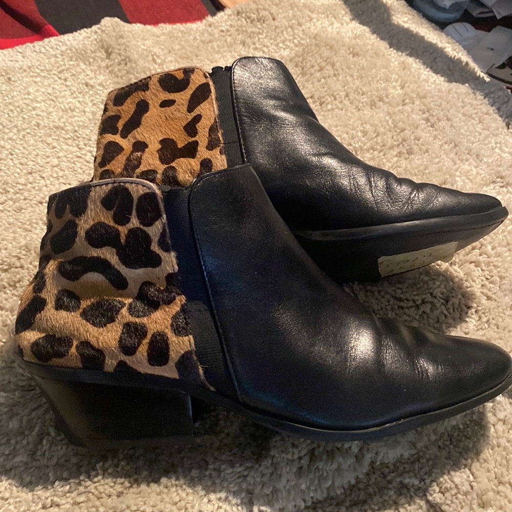 Leather & Leopard-hair booties size 7.5
